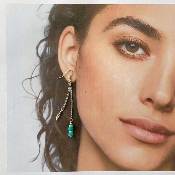 Genuine Turquoise & silver leaf dangly earrings - Picture 10 of 11